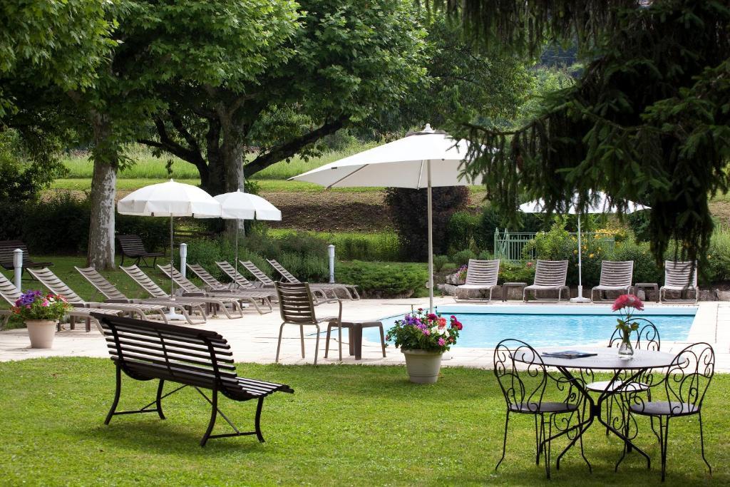 Logis Saint Simond Hotel