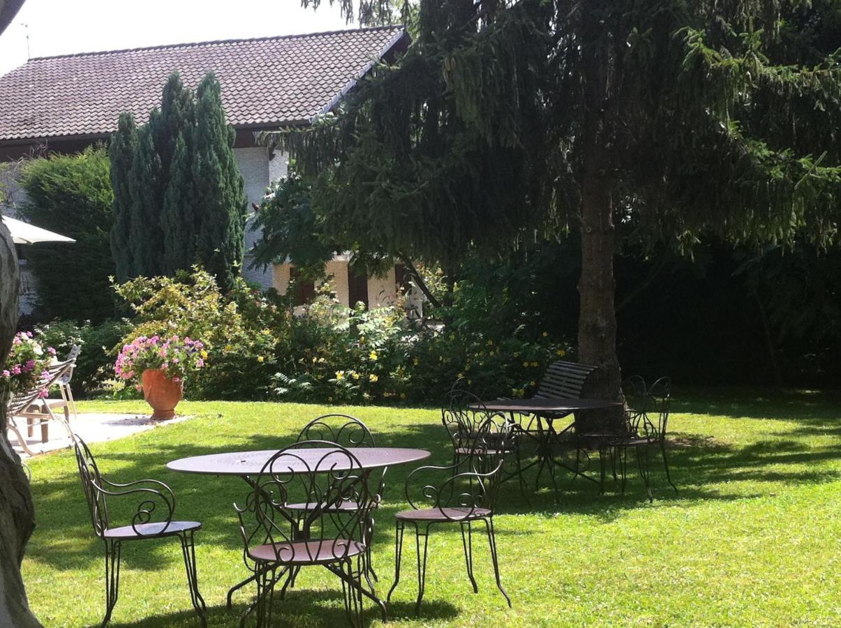 Hotel Logis Saint Simond