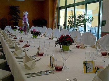 Hotel Logis Saint Simond 3*